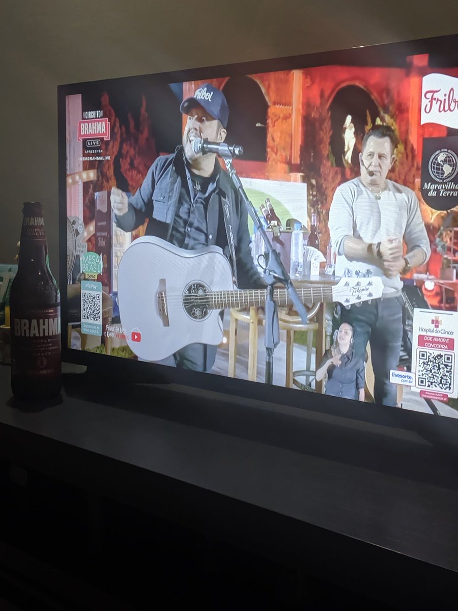 #CircuitoBrahmaLive #brahmaduplomalte #Livebrunoemarrone #Brahma #Brunoemarrone  
Isso é som prós meus ouvidos