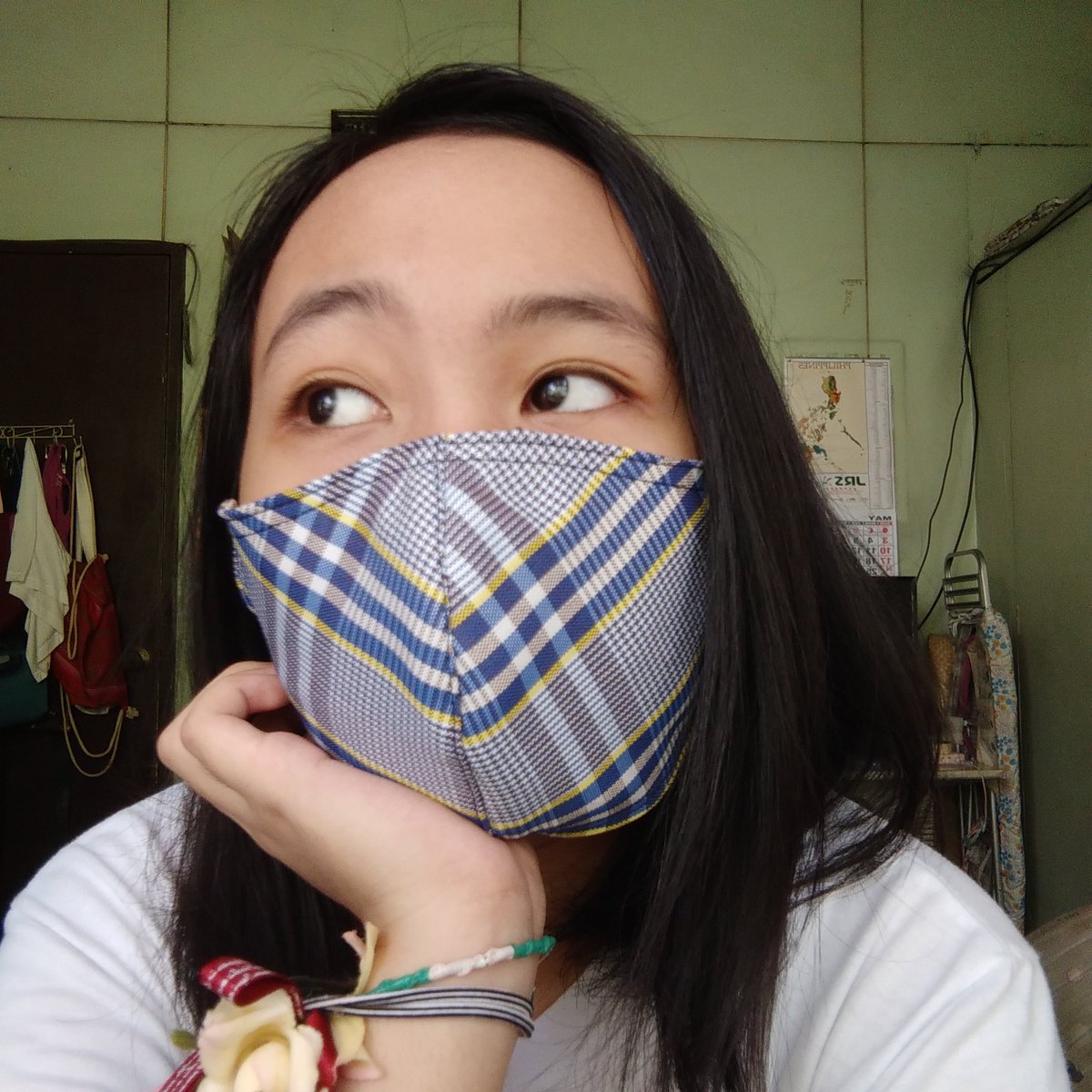venusining's tweet photo. Since the epidemic might last longer and wearing face masks is mandatory now, how about face masks that match the school uniforms?
Presenting.. ROCESIAN FACE MASK O(≧▽≦)O
#Rocesian
#SEWcialDistancing https://t.co/0XiNR8CgYY