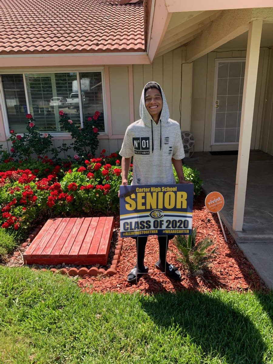 CteMedical's tweet photo. This past Thursday I helped deliver  graduation yard signs to some of my students. It was great seeing them again. Congratulations Jason, Erika and Kassandra - Ms. Quezada https://t.co/iYUVvdiKVD