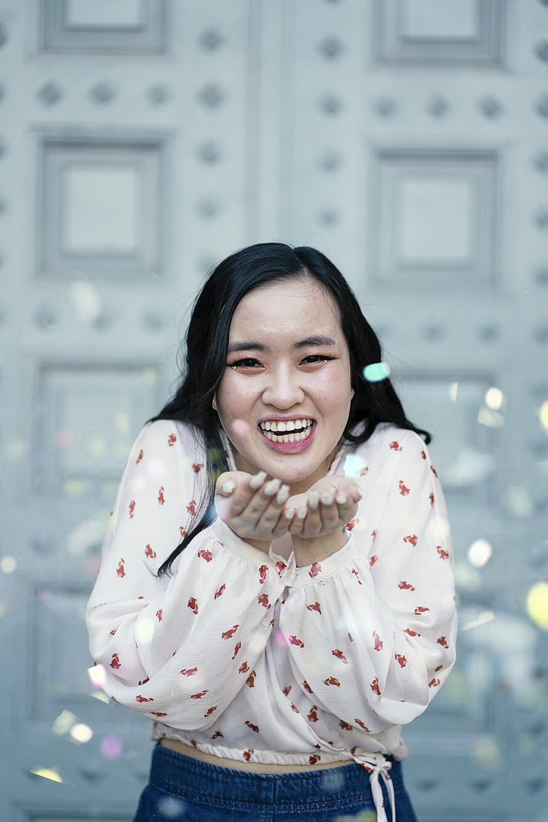 vujennifer_'s tweet photo. “I feel like I’m finally headed home.” - Gryffin

The University of Texas 🤘🏻🧡
BBA in Management Information Systems 🎓
Certificate in Real Estate 🏡
Minor in Finance 💰
First Gen ✨
Studied abroad in South Korea 🇰🇷 

#UT20 #GradSZN https://t.co/lWve0K5KSA