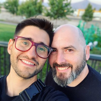 jotapecanales's tweet photo. #NuevaFotoDePerfil

Feliz cumpleaños amor!💚 https://t.co/35hbZZzBx3