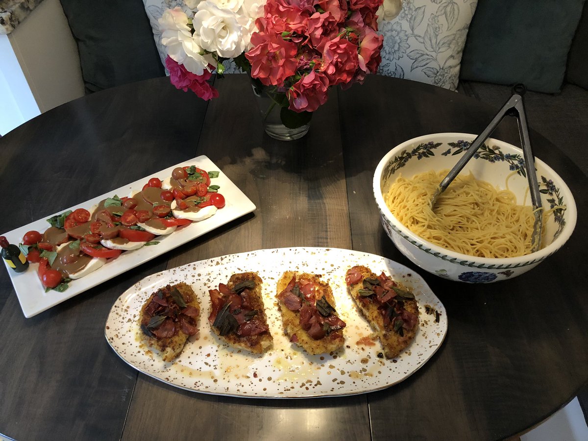 debeastman's tweet photo. Lovely evening with @guarnaschelli in a virtual cooking event.  Thank you @Cognizant https://t.co/rZW4ZThssy