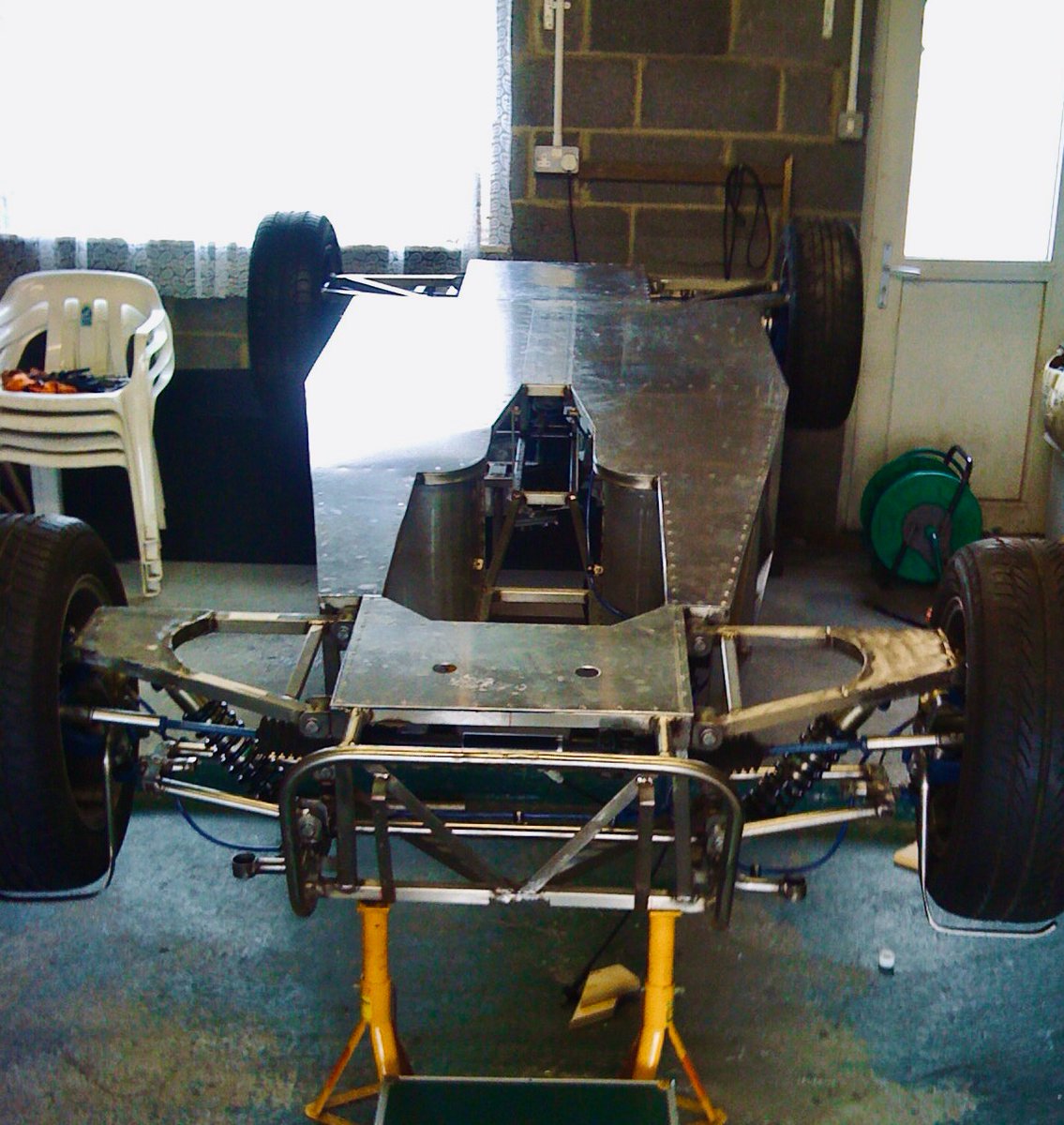 marshseismini's tweet photo. There is more than one way to skin a Cat😼 #lotus7 #kitcar #westfield #roadster #caterham #daxrush @aohereng https://t.co/DB7HaDkIro