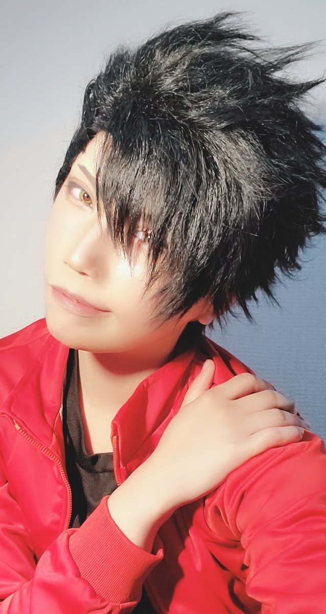縁 Twitterissa ハイキューレイヤーさんと繋がりたい コスプレイヤーです ハイキュー 音駒高校 黒尾鉄朗 ジャージ 再燃しています 音駒高校好きな赤葦最推しの奴です キャラも少しずつ増やしたいです
