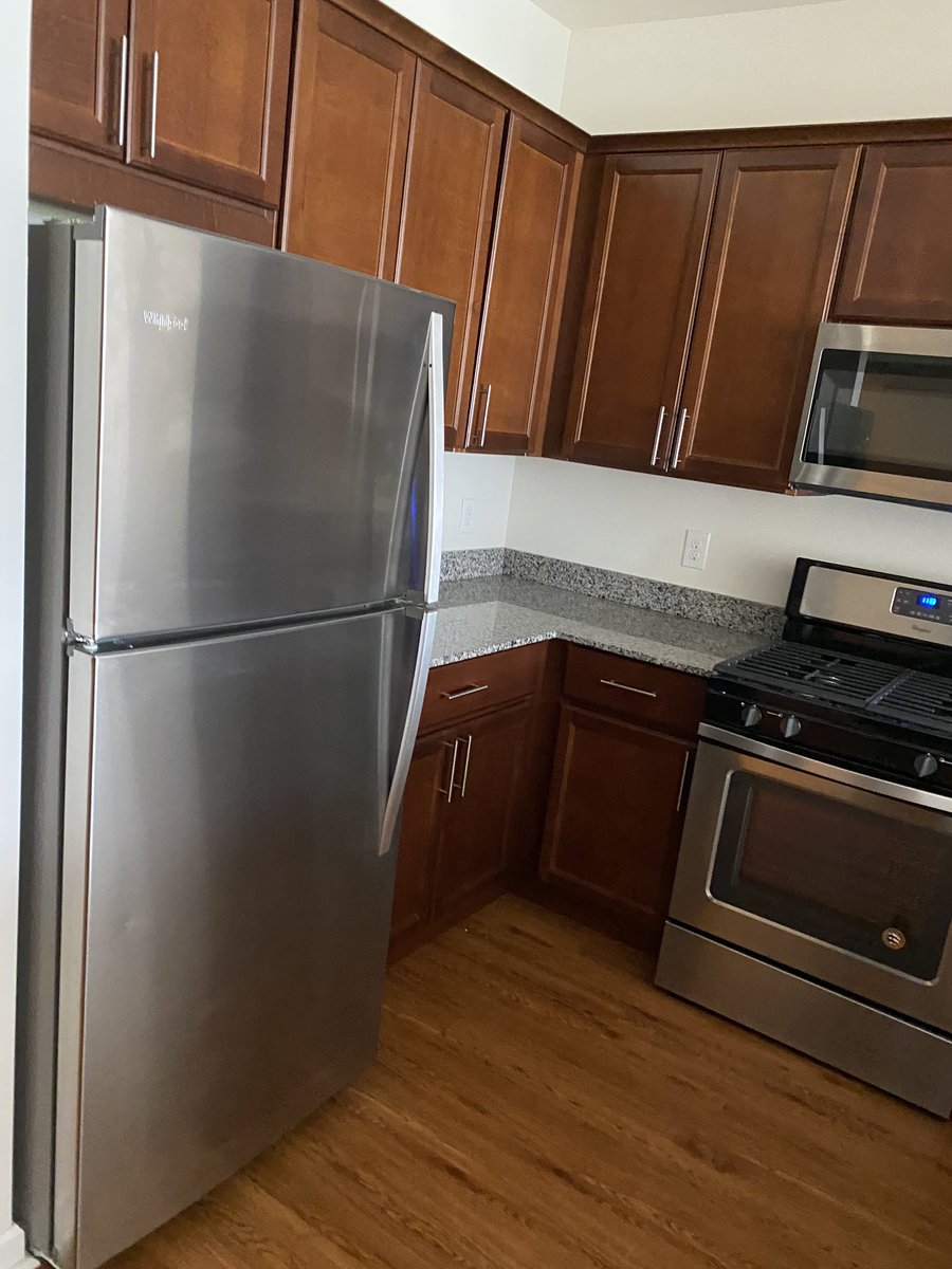 EnchatedCSLLC's tweet image. #kitchencleaned #cleaningcompany #cleaningservices