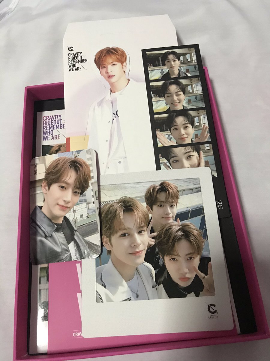 sayajual4's tweet photo. [HELP RT | WTS 🇲🇾] 🌴 

UNSEALED CRAVITY FULL ALBUM 
💰Rm70 each 
💈FREE Roll poster each
📦 FREE postage

📍Dm to order 😊
#CravityMYTrade #CravityTradeMY https://t.co/CoqiPO0LSY