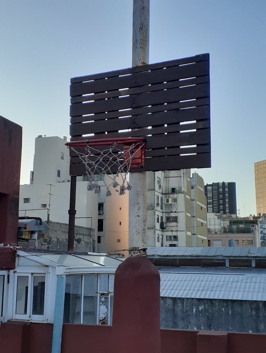 Hoop of the day tweet media