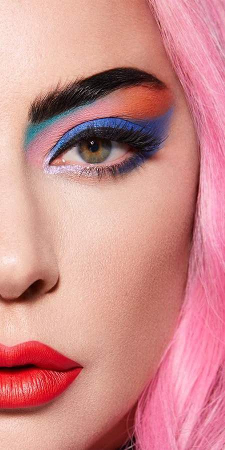 frankiefermi's tweet photo. Write your color story with the 18 shades of the new โSTUPID LOVEโ palette, inspired by Lady Gagaโs upcoming album #CHROMATICA.
Available on May 19: https://t.co/dhlSmwhdsp ๐จ๐
#colorwithlove https://t.co/LKxvwY2YTR