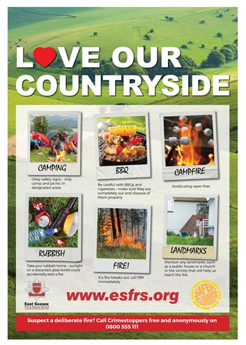 Crews from #East Sussex #West Sussex &amp; #Kent FRS have been working with Forest Rangers throughout the night near #Gills Lap car park #Ashdown Forest to bring a fire in a large area of gorse under control
Please stay away as the incident is ongoing 
ow.ly/Jj7750zIkEh