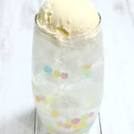 ひんやり爽やか、見た目も可愛い!「ゆめかわいいソーダフロート」の作り方!