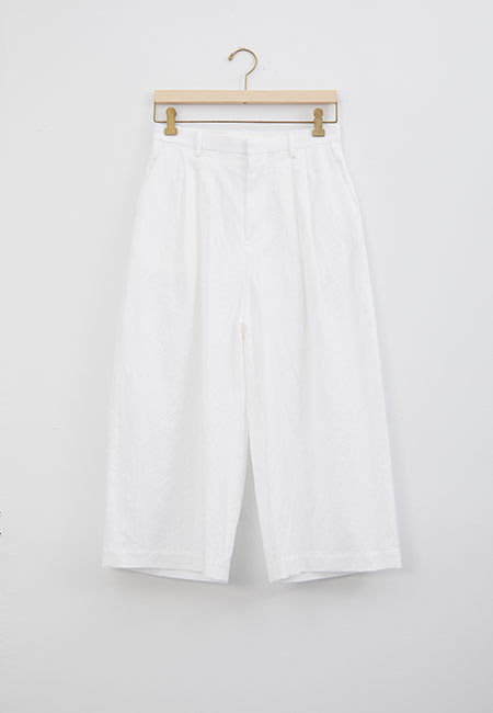 LaGarconne's tweet photo. New Classics — A Round-Up: Work Jackets | The White Pant | Ballet Flats + More Spring Styles to Enjoy Taking 20% Off

https://t.co/plAfg9PVDQ
https://t.co/rxNwdBXJim
https://t.co/5wh1kVc8Nv
https://t.co/H68EAFSODo https://t.co/sCal7h88ch