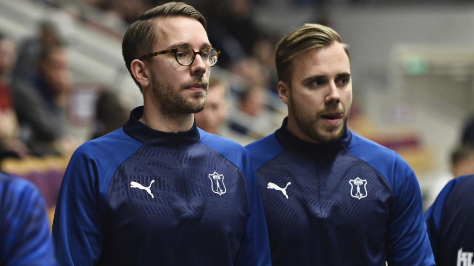 Klubbikonen Andreas Elf är tillbaka i <a href="/Mullsjoais/">Mullsjö AIS</a> – berättar om sin nya roll i en lång intervju: ”Som i Barcelona och Ajax…” #SSL #innebandy jp.se/artikel/elf-om…