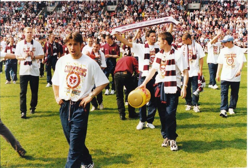 ON THIS DAY 1998: Hearts Trophy parade #HMFC