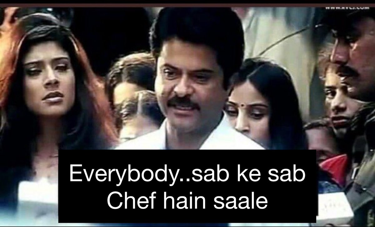 HaramiParindey's tweet photo. Everytime I check people’s Instagram/WhatsApp/Snapchat stories during lockdown https://t.co/olwNCVExUi
