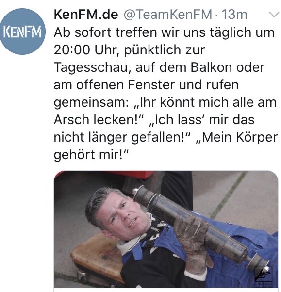 Bin froh in einem Land zu leben, das enrgegen der ganzen Aluhut-Fantasien tatsächlich so frei ist, dass die verwirrten Wahnwichtel sich ungestört selbst lächerlich machen können 😂
#corona #aluhutalarm #COVID