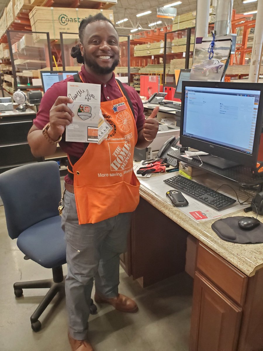 Michael Rowe tweet media