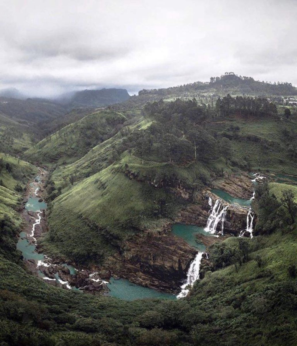 Nature never goes out of style.
#waterfalls #travelsrilanka #travel #water #naturephotography #nuwaraeliya #travalgram #photography #mountains #photooftheday #visitsrilanka #beautiful #travellife #tourism #worldtourists #kandy #travelblogger #srilanka