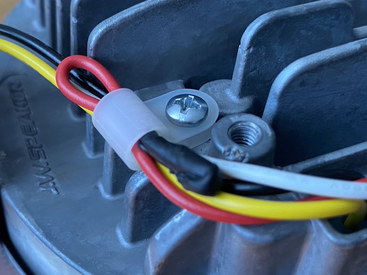 mightymugi's tweet image. LED ヘッドライト
ちょっと気になったので
裸の配線を養生。

@motodemic 
@JWSpeaker 
#motodemic 
#JWspeaker 
#adaptiveLED 
#adaptiveLEDheadlight 
#adaptiveheadlight 

#yamahabolt 
#yamahaboltrspec 
#yamahabolt950 
#yamahabike 
#yamahamotor 
#ヤマハバイク 
#ボルト 
#ヤマハボルト