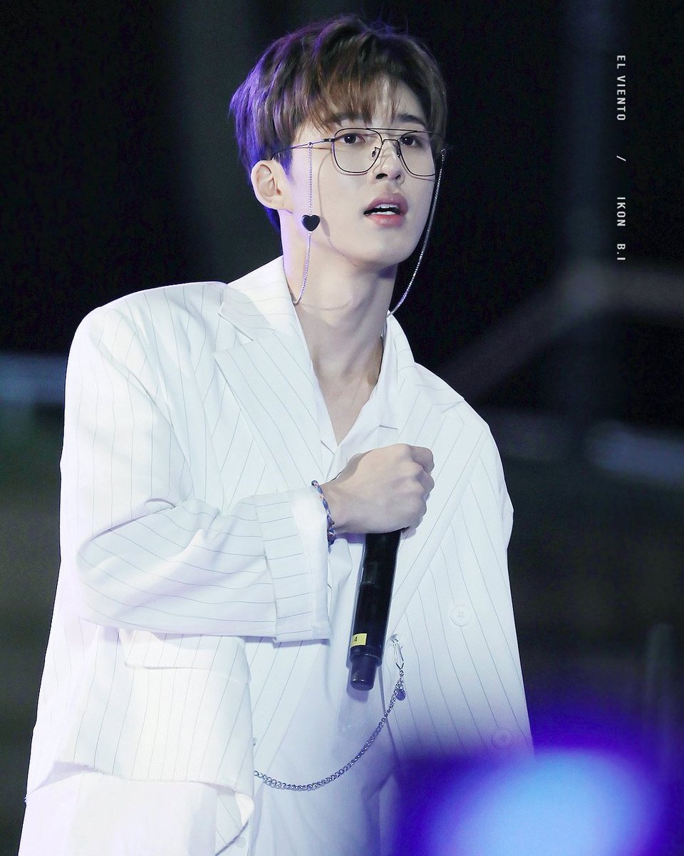 Mas2ra131's tweet photo. @TopSocialHanbin @ikon_shxxbi My King
@ikon_shxxbi
#BelongToHanbin #TrendHanbin #HANBIN #김한빈 #BI #비아이 https://t.co/GBQOAODm5X