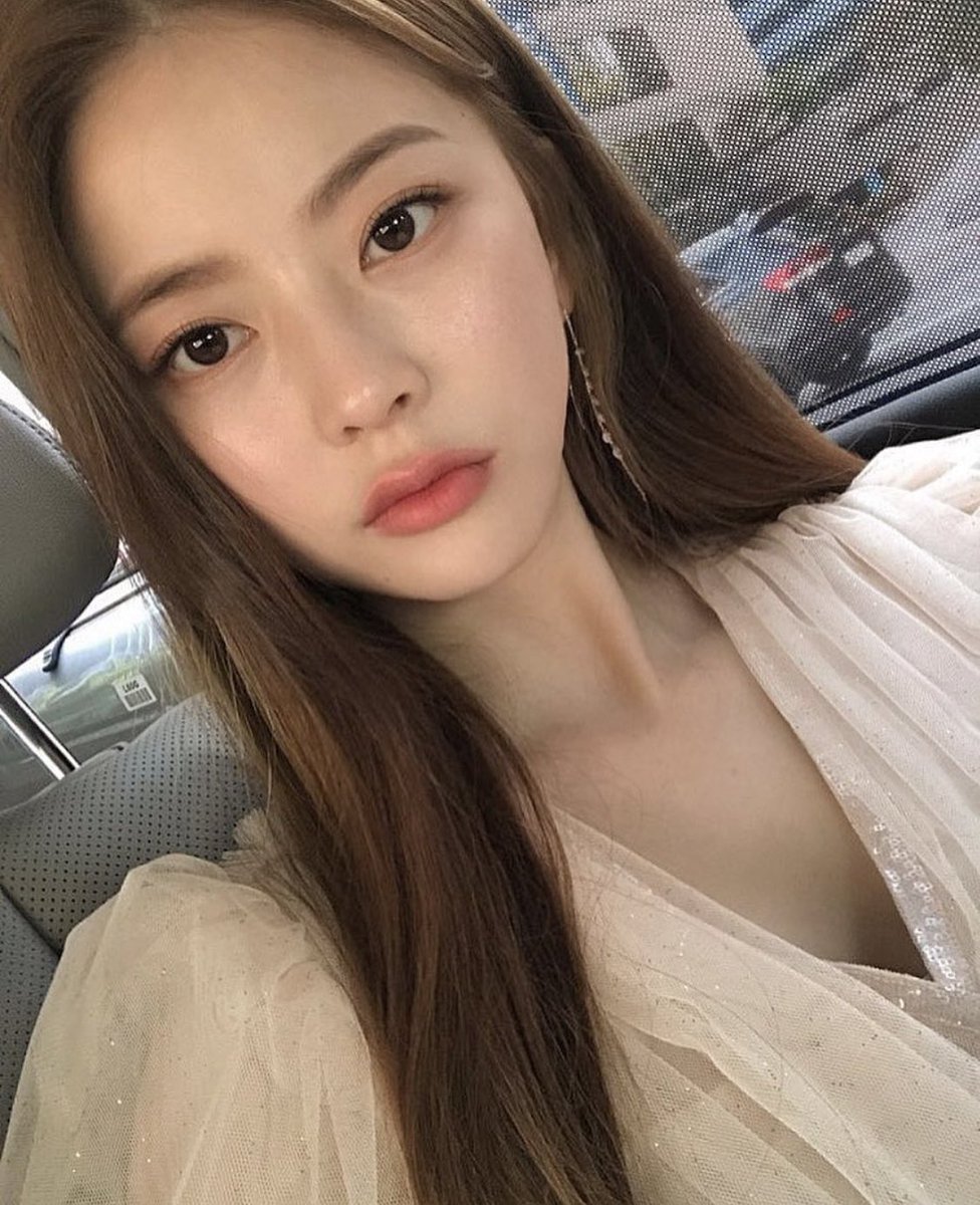 猫ミミちゃん イムボラ氏 卒アルでもわかる顔の良さで泣いた