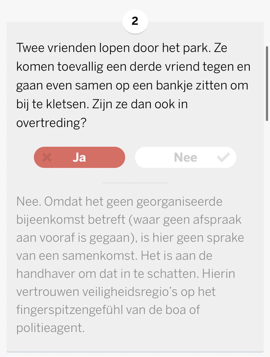 en als je de squatstand zat bent kun je dus rechtop gaan staan, en als er een boa komt zeg je: nee! dit was niet gepland! daarna laat je een whatsappgroep zien waar jullie het niet over deze ongeplande bier-bbq hadden.