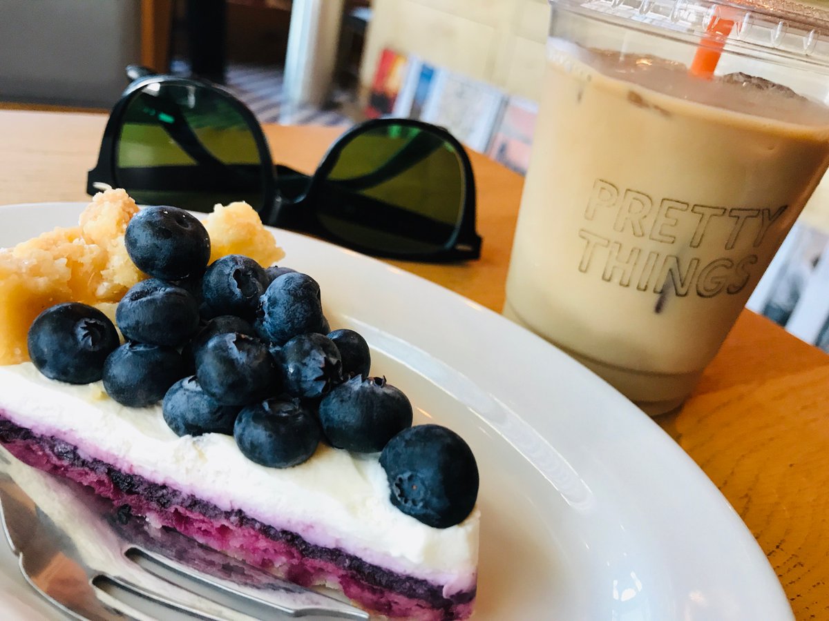 hiyamuta's tweet photo. 駒沢PRETTY THINGS

ここの心地よさは格別

コーヒーもタルトも

本当に美味しいね

お気に入りの場所 https://t.co/aEF6gLPkUl