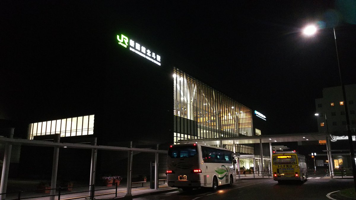 ろくいち V Twitter 13 新青森駅 Jr東日本 Jr北海道 東北 北海道新幹線や奥羽本線の駅で現在はjr東日本とjr北海道の境界駅 現在はe5系 H5系が北海道と東北 首都圏を結んでいるがかつては7系や485系が乗り入れる駅だった