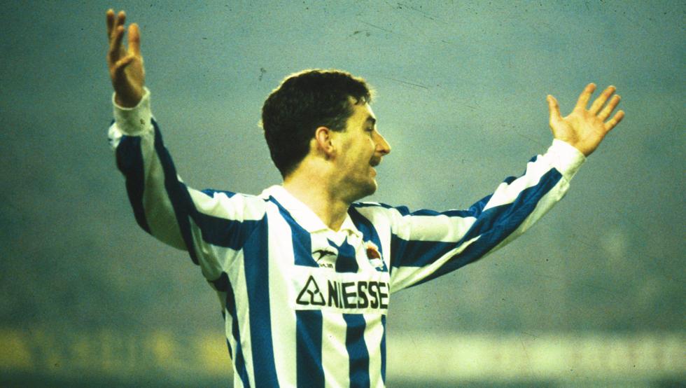  John Aldridge   This was a massive moment for Real Sociedad! They had just abandoned their policy of only using Basque players. Aldridge was their first foreigner and record signing at the time. No pressure Aldo! #LLL