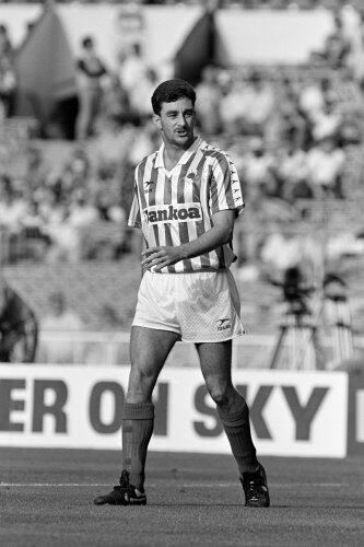 John Aldridge   The 1990/91 season continued to be bright for Aldridge. His penalty on the opening day won the game and then he scored the crucial goal to see them past Lausanne in the UEFA Cup  #LLL