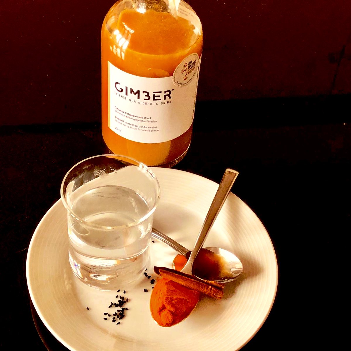AzantiUK's tweet photo. What is your favourite way to enjoy our Gimber drink? 

Currently Azantiuk’ customers favourite Non Alcoholic Drink mixer with so much bite and burn, and its helathy too

#alcoholfree 
#soberlife
#cocktails
#gingerdrinks https://t.co/QsldTQEaFN