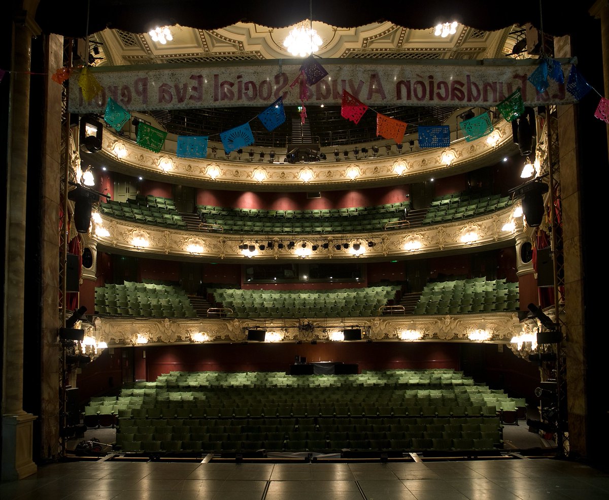 TheatresTrust's tweet photo. Known for lavish interiors, Matcham's designs also had the audience in mind with his use of cantilevers for the galleries, instead of view-obstructing columns #Matcham100 https://t.co/Mr7WTsUlsp