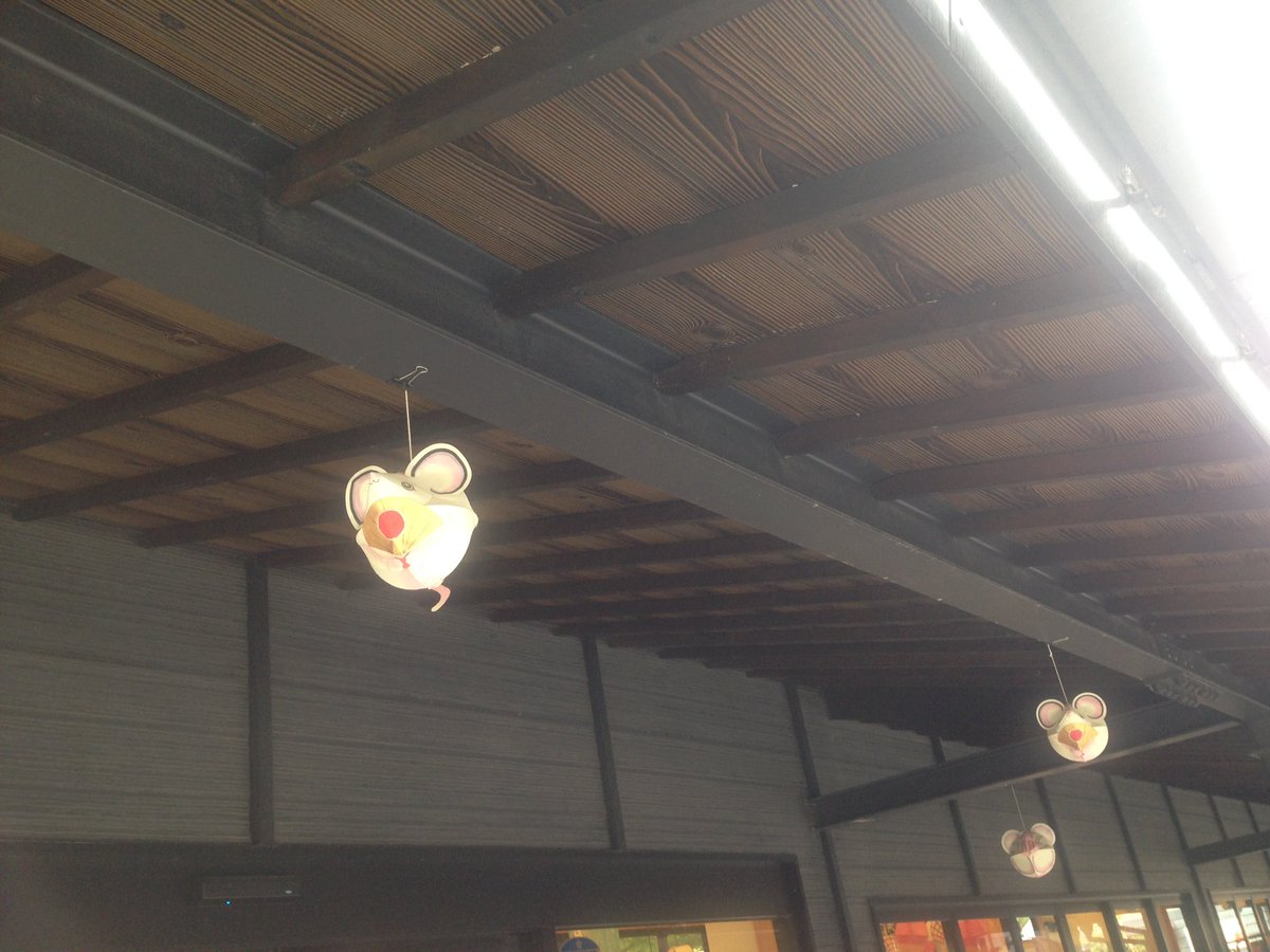 Uzivatel 鱗 Na Twitteru ここがどこだかお分かりだろう 軒下に今年の干支ねぷたが並んでる そう ここは津軽ねぷた村だよ 目当てはアマビエカレーだよ 青森 弘前 津軽ねぷた村 アマビエカレー アマビエ アマビエ巡り