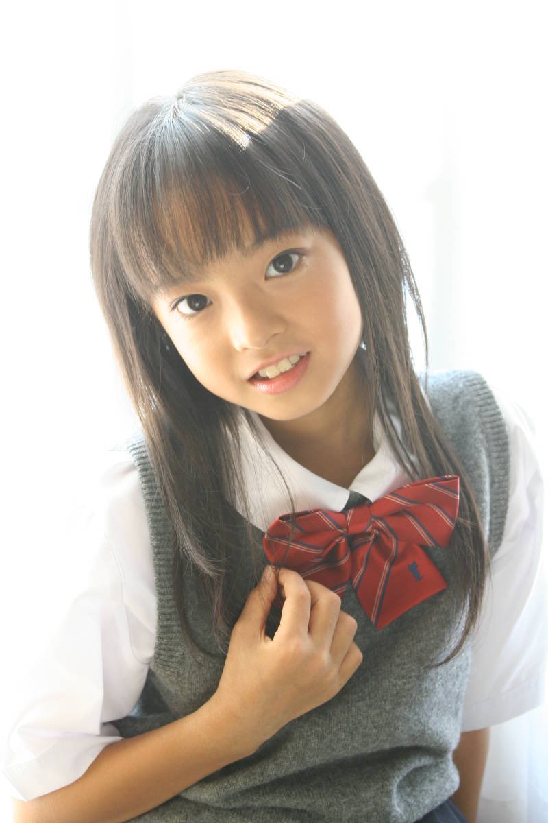 河西莉子　制服 