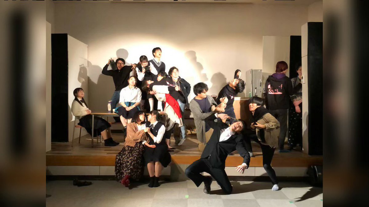 2022guidance's tweet photo. 表現系サークルの演劇部を紹介します！😆

「男女問わず7名」募集中！✨

演劇部ではまだ���だサークル員を募集しています！
未経験の人でも大丈夫！真面目にサークル活動しつつ楽しみたい人、大学生活で何か真剣に取り組みたい人にはとてもオススメです👍 https://t.co/r1HaMgMAKN