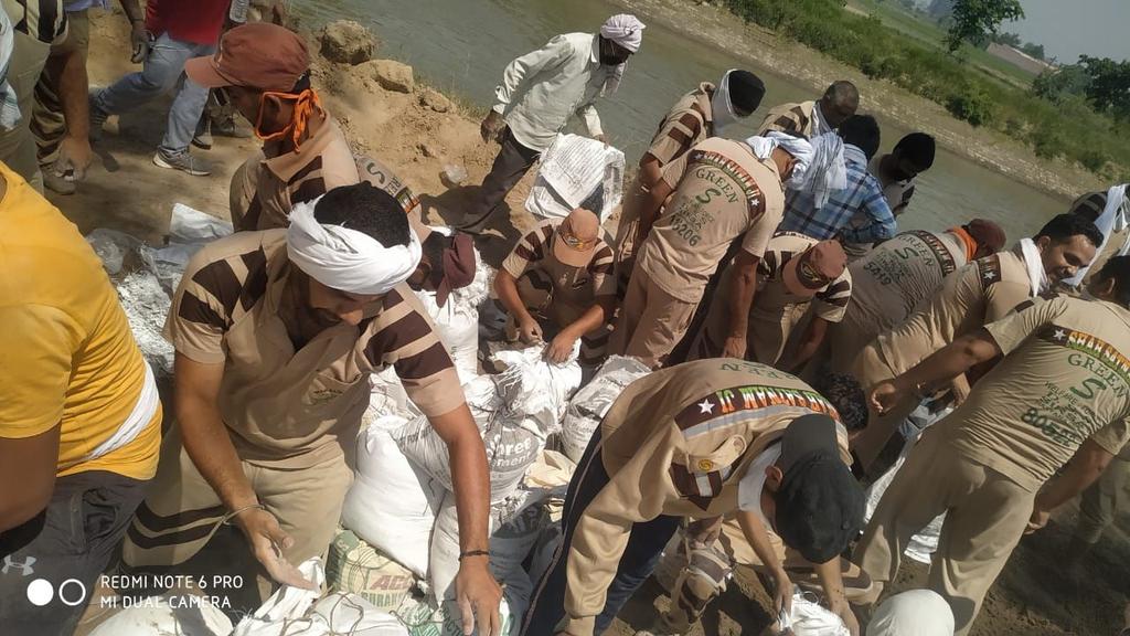 98Jaswinder's tweet photo. #KarnalCanalBreach 
Dera Sacha Sauda https://t.co/lkuCTpPyK9
