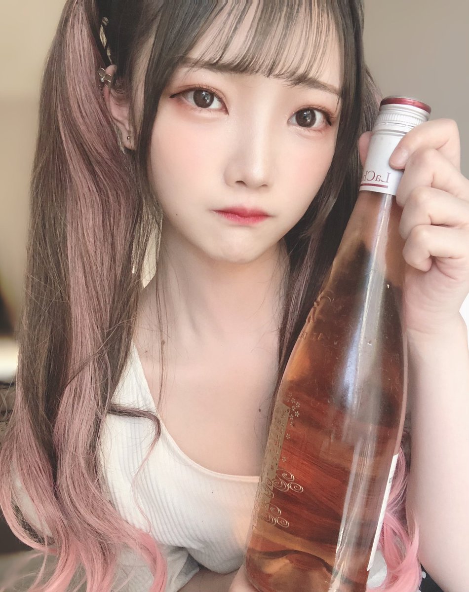 _Hime_Araya_'s tweet photo. 歌舞伎町にいそうな女の子になってみた https://t.co/YSlBYqoJAV