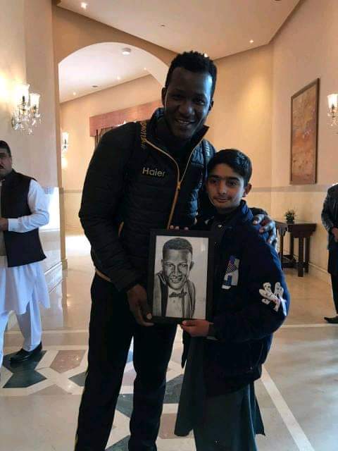 waqars910's tweet photo. Shah khan talented child https://t.co/9YTlLCic12