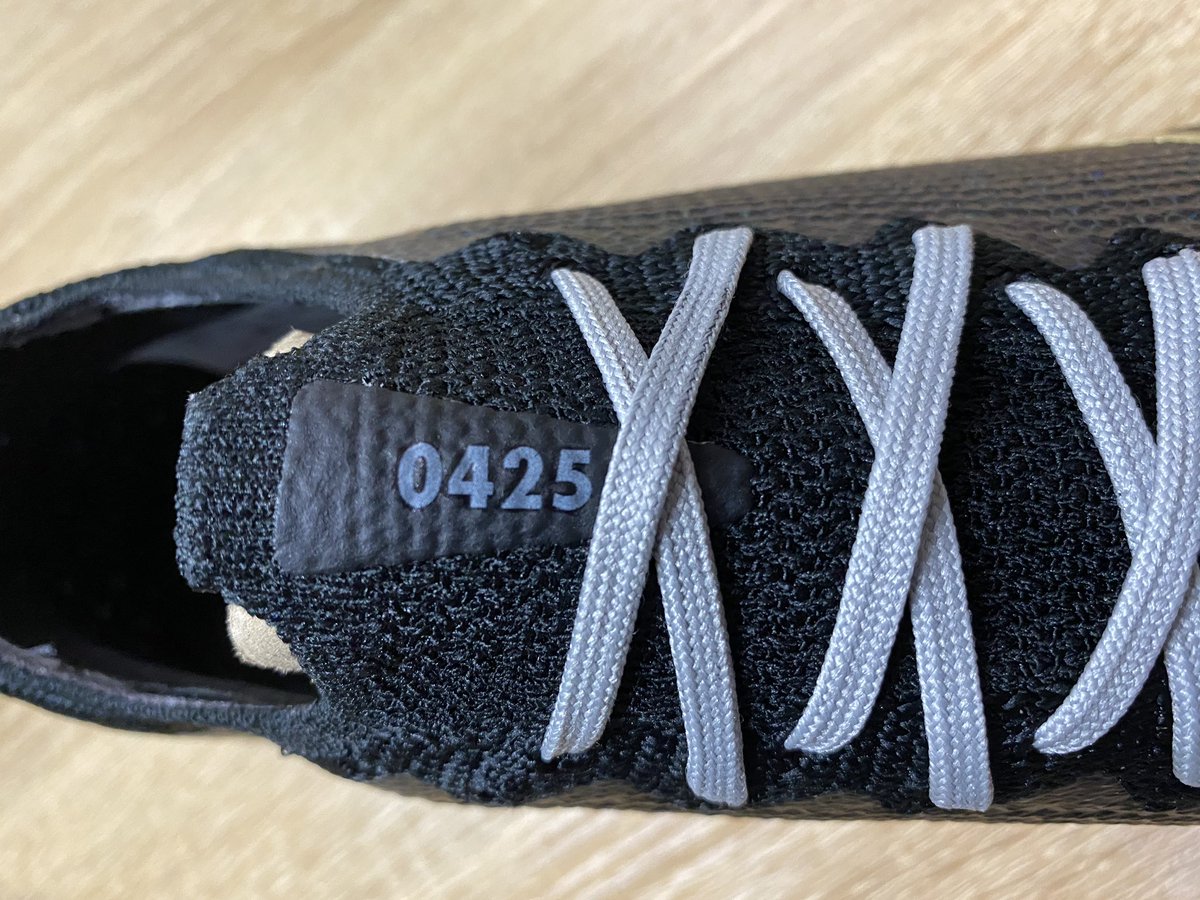 1029サッカースパイク tweet media