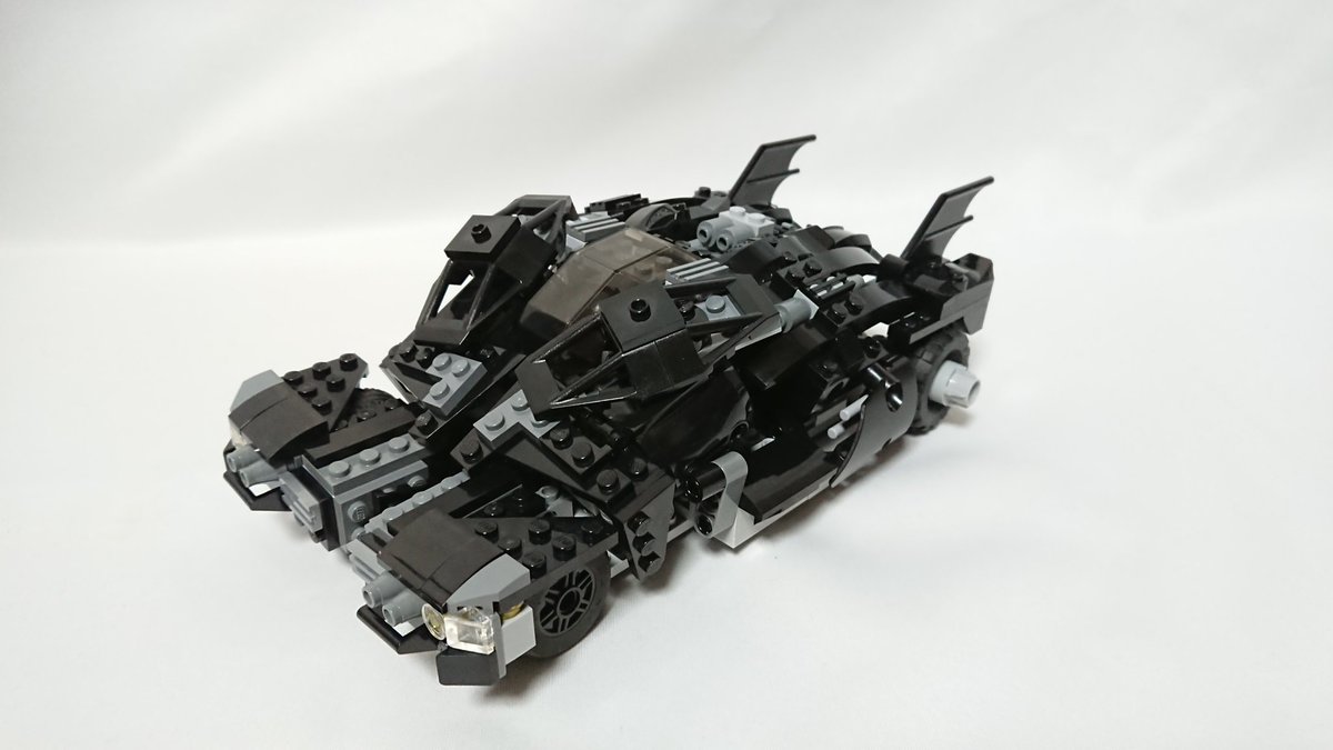 Tkr Studios Lego V Twitter レゴでオリジナルの飛行形態に変形できるバットマンのバットモービル作りました コクピットは バイク型のバットモービルに