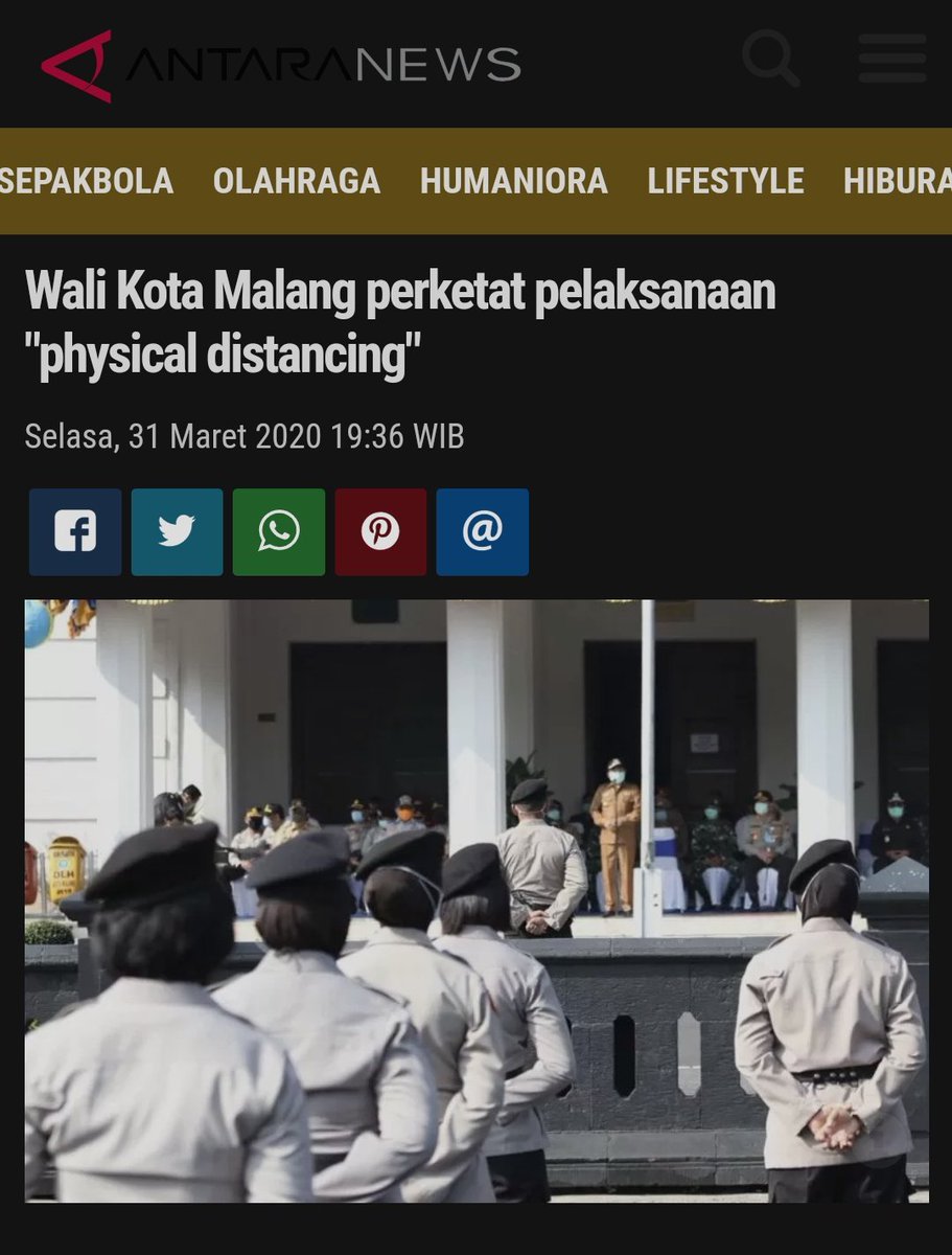 mazzini_gsp's tweet photo. Hanya berlaku untuk rakyat, tak berlaku untuk pejabat 👍🏻 https://t.co/Bxmr8N4myB