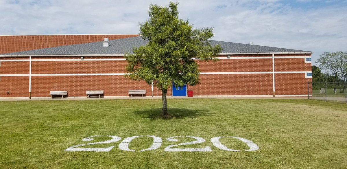 LHSEAGLESVA's tweet photo. #ClassOf2020 the forecast has improved!!!! So hyped to honor and celebrate each of you this week!
#Classof2020strong
#EagleNation https://t.co/b9viyedGgk