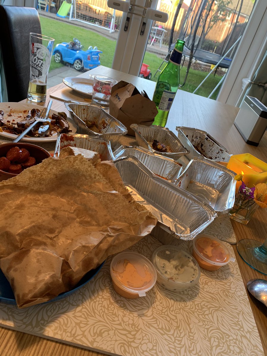 roz_lloydy's tweet photo. It really is the little things that can make your week 😎 @51MillLane at home was a taste sensation! Excellent service, fast delivery, and AMAZINGLY DELICIOUS tapas. Thanks for making our weekend 🥰#supportlocal #supportlocalBusiness #KeepItLocal https://t.co/zU12mDyh7u