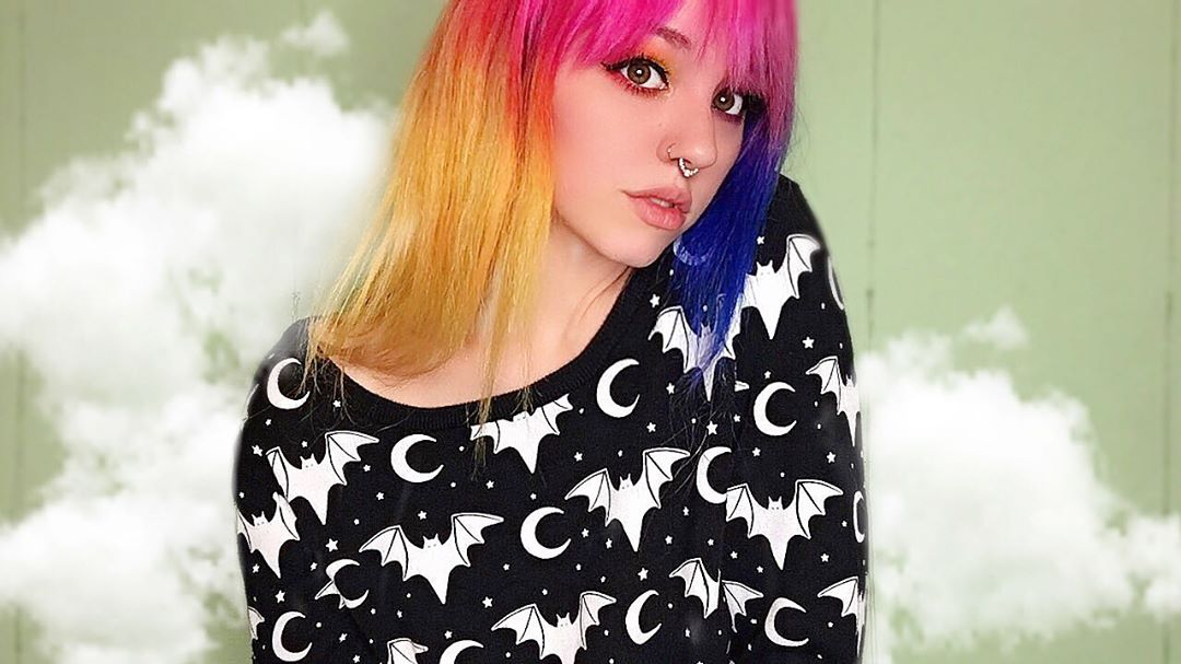 toofastclothing's tweet photo. Out here lookin’ like the Instagram icon in our Batty B!Tch Bat Lady Fitted Pullover Sweater
( #📷 @ghostst0ry )
★🦇★
★
★  SHOW NOW ★
★ https://t.co/V6MHUqdNiS ★
★
★
#crazybatlady #batlady #baturday #ijustreallylovebatsok #ilovebats #putabatonit #bat https://t.co/Cmis70zroF
