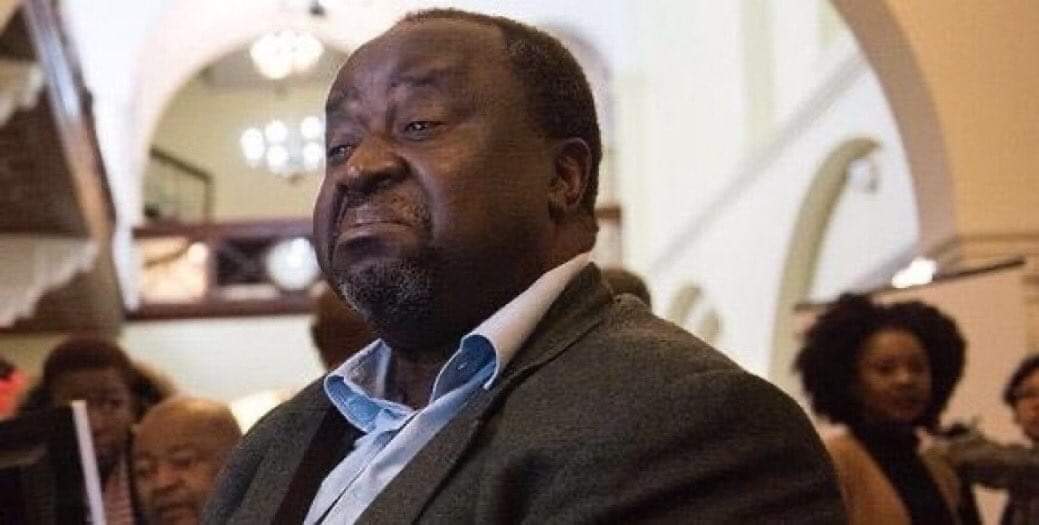 Somdanger9's tweet photo. @BaleniMzi Lol it's a lobola negotiation I guess https://t.co/J810DMBZow