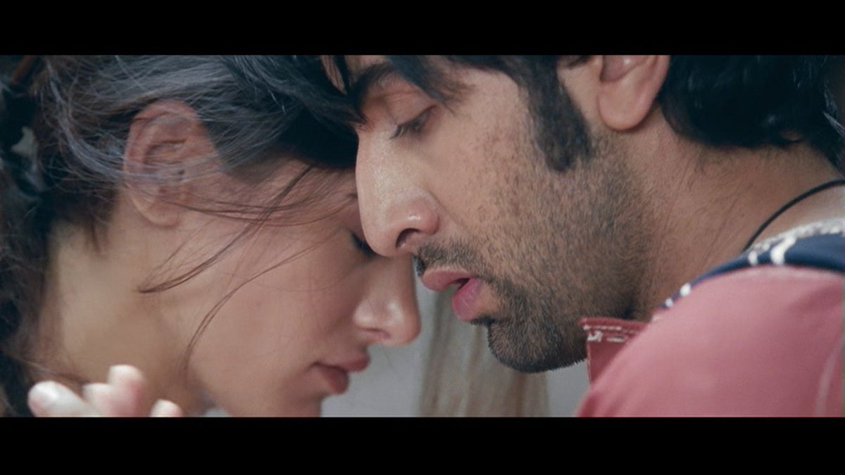 Jordan maintains a bad emotion when Heer bids a Bye to him. Incidentally, that's the last time he ever watches her with life. And Heer also meets the reality again, where she knows that's she's going leaving Jordan. The scarf bit was emotional. Katiya Karoon plays in the BG.