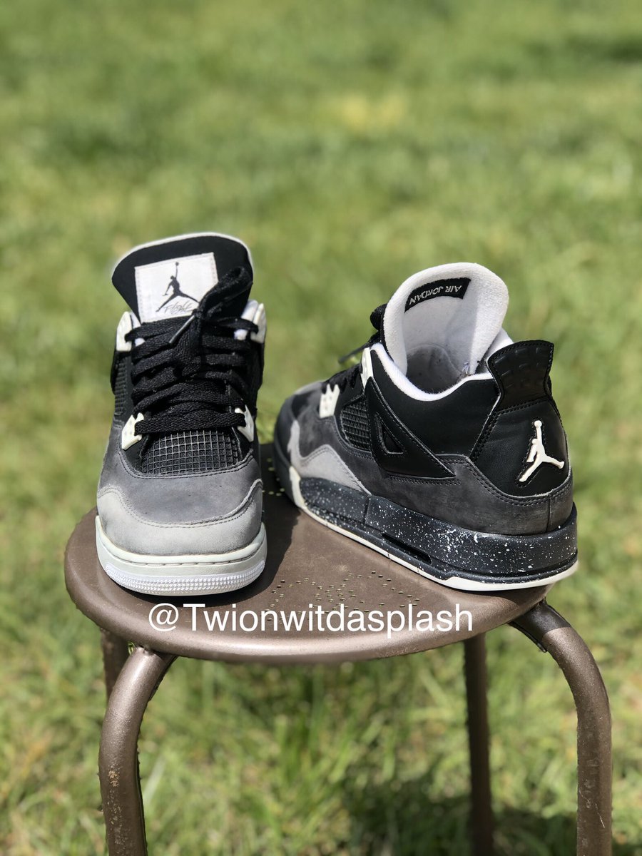 TwionCustoms's tweet photo. Restored Fear Pack 4s 🐺
#charlotte #restoredshoes https://t.co/hdNUoY90H9