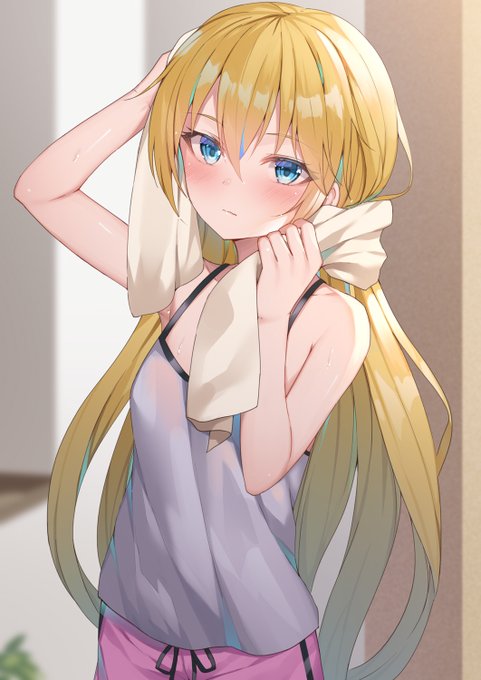 風呂上がりの貴重なロングヘアー加奈ちゃん 