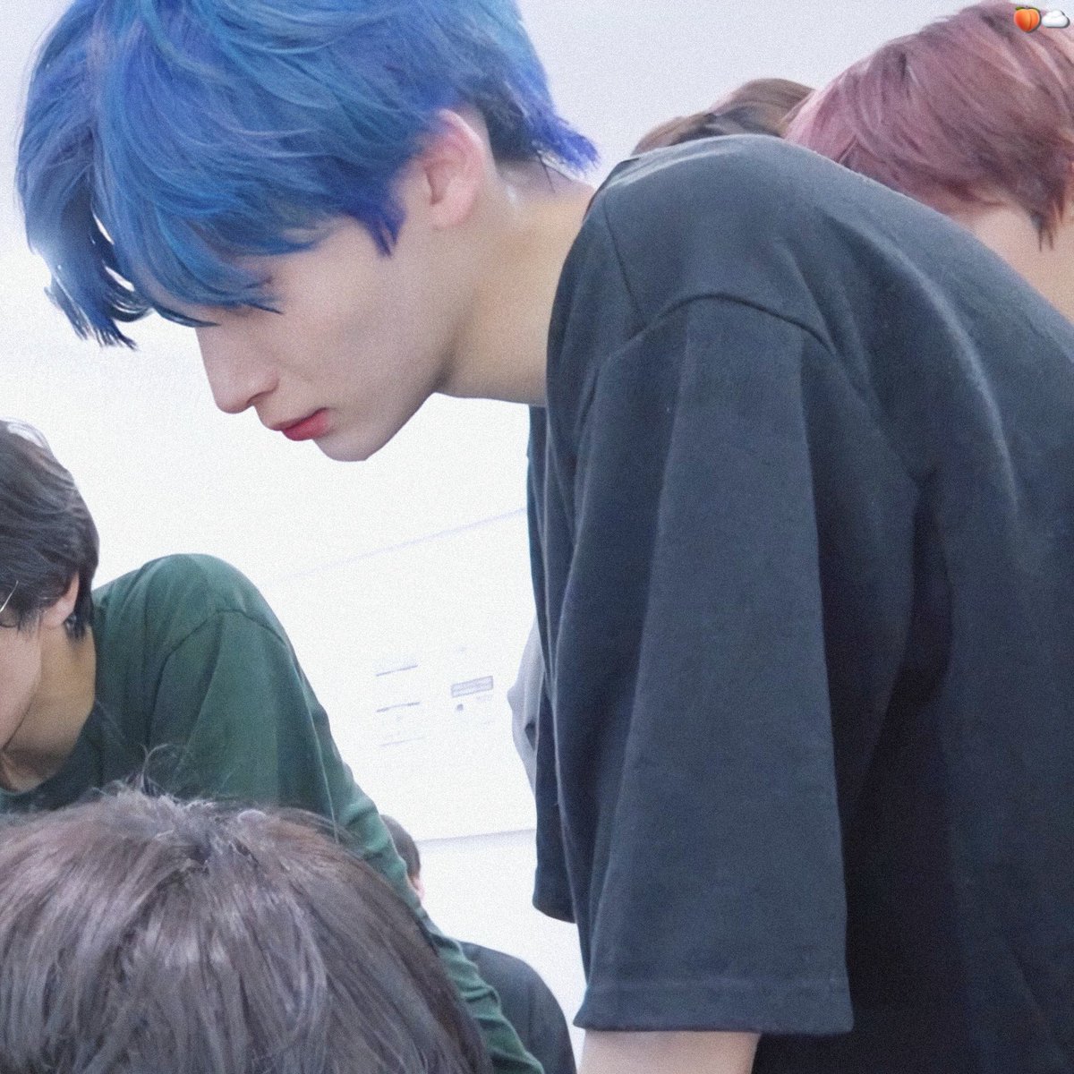 Mild_0205's tweet photo. 모니터링 열심히 하는 정모 💦

#CRAVITY #크래비티 #정모 https://t.co/GH6dRoGEle