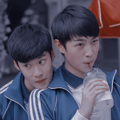 BLworld_fandom's tweet photo. Their story progress as they face the unfamiliar feelings they had for one another.
#FuseTee
#makeitrighttheseries https://t.co/i3ckIVbAvr