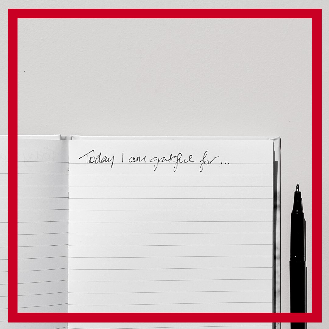 SCAthletes's tweet photo. Another tip 💡to promote positive mental 🧠 health is journaling 📝. You don't have to start with writing novels 📖, but small steps like a gratitude journal helps you release thoughts and feelings! #secondchanceathletes #SCA https://t.co/CIWI2usxTm
